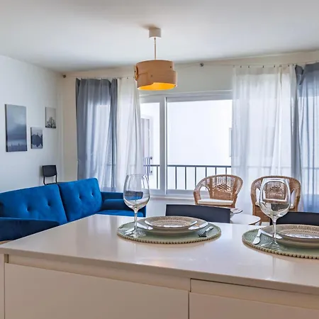 1bdr Modern With Pool By Lovelystay Apartament Peniche