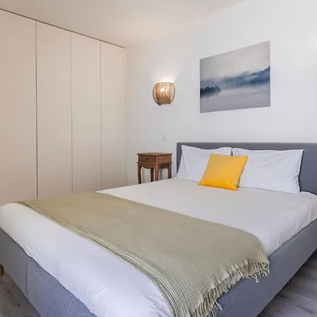 1bdr Modern With Pool By Lovelystay *