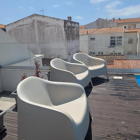 1bdr Modern With Pool By Lovelystay Apartament